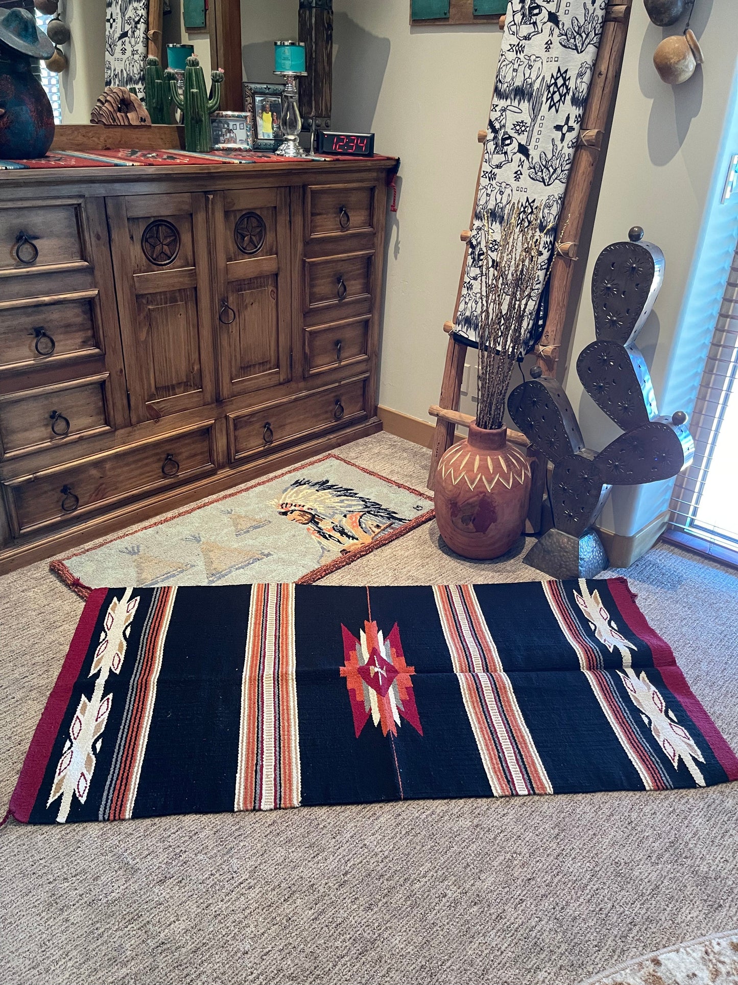 Large CANTINA Azteca rug Black