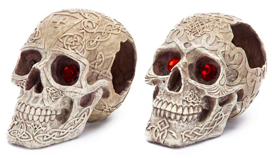 Penn-Plax Skull Gazer Aquarium Ornament Celtic Skull 5,5 in 2 pack Medium