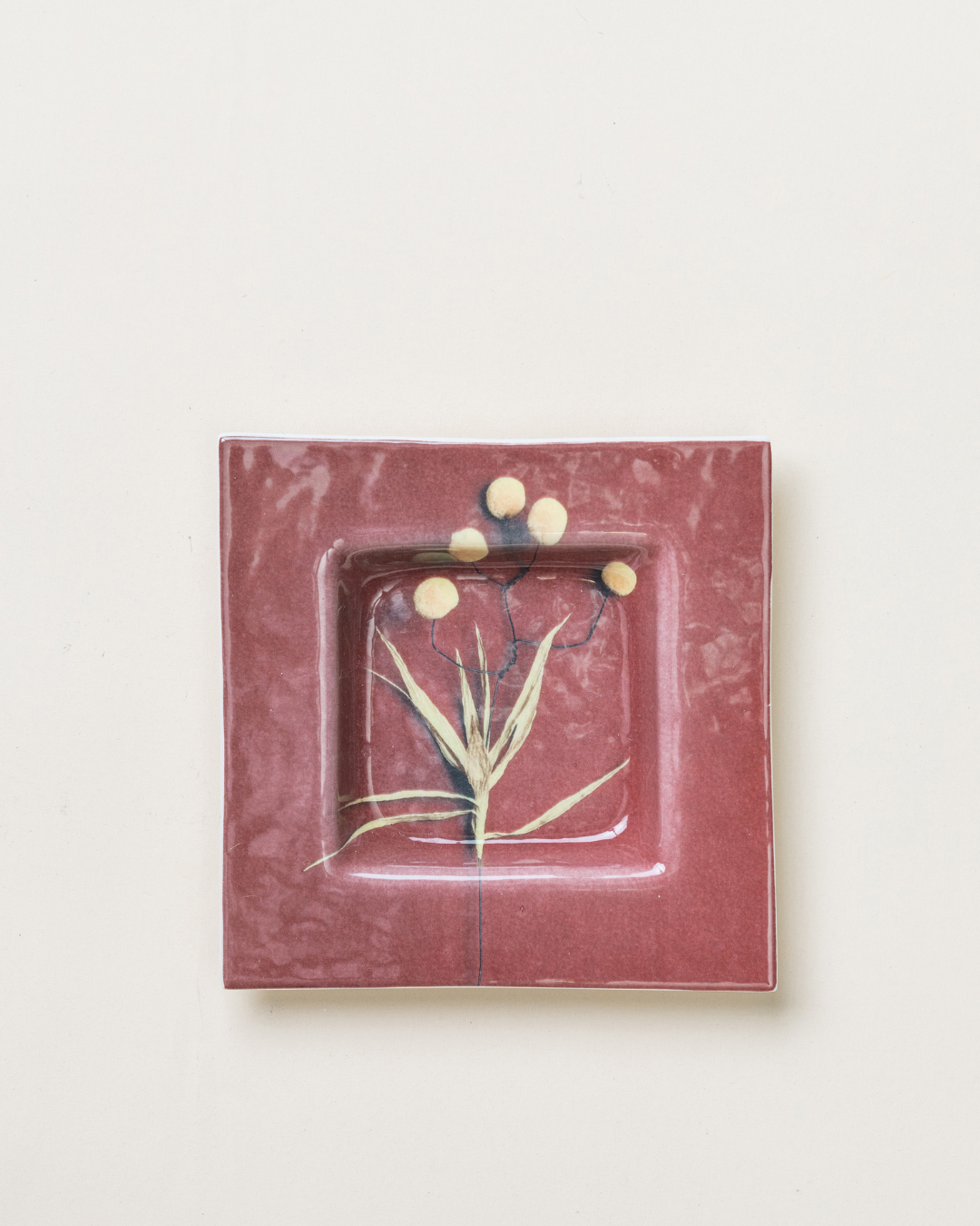 Grass Square Plate - Dark Plum & Beige