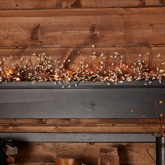 Lighted Creme Pip Berry and Star Garland 40"