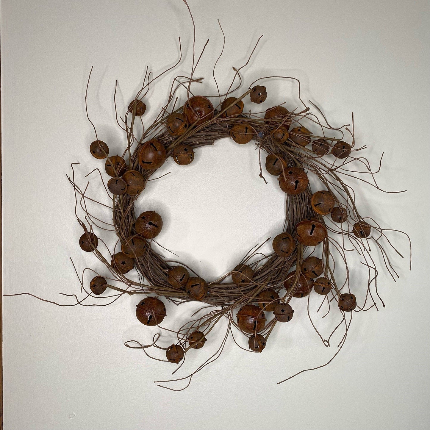 Wispy Twig Wreath with Rusty Bells 18"