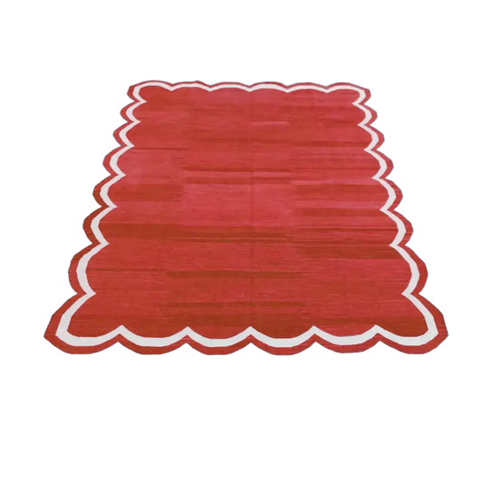 Handmade Scalloped Cotton Area Rug - Red