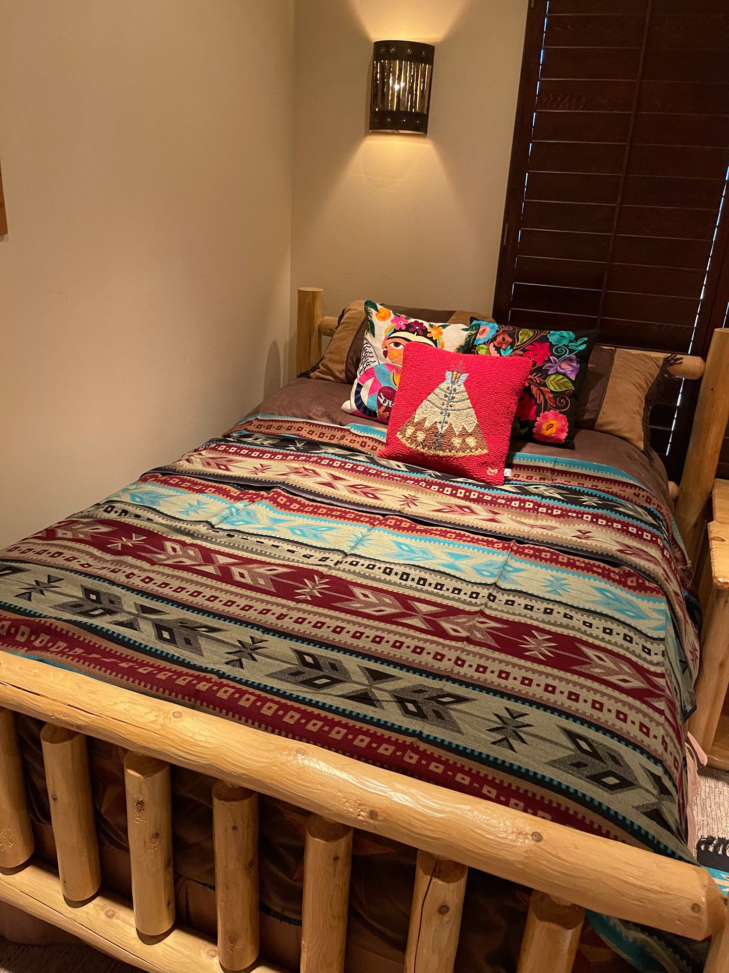 QUEEN Southwest BEDSPREAD